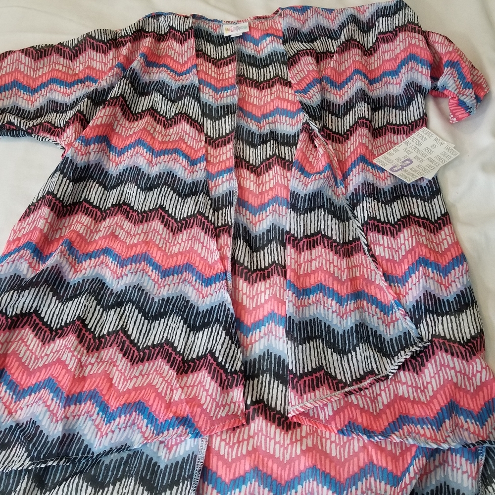 LuLaRoe NWT Bianca size 3